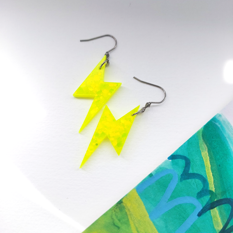 Lightening Strike Mini Flash Earring